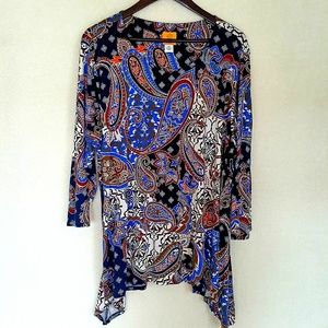 Colorful shark bite hem tunic